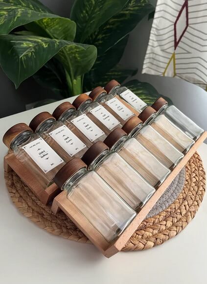 علب بهارات زجاج