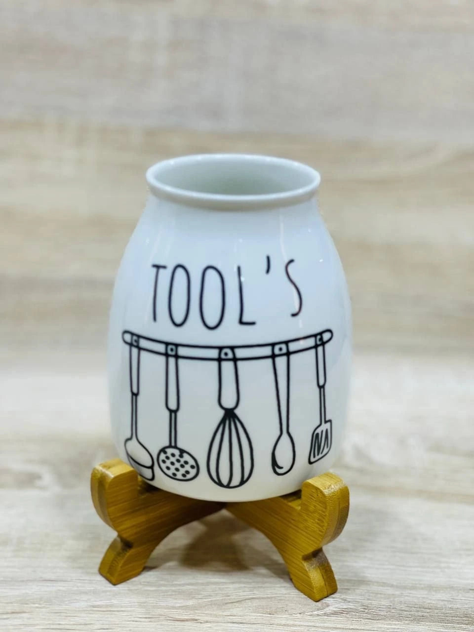 منظم معالق بورسلين بومبيه مع حامل خشب بامبو